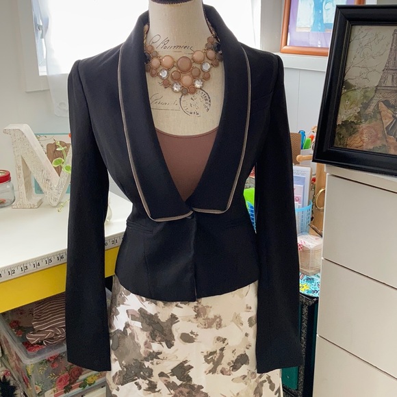 BCBG Maxazria black one button suit blazer jacket - Picture 2 of 6